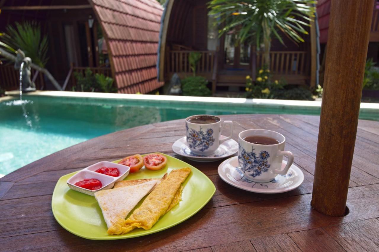 Dnr Lumbung Garden Hotel Toyapakeh Exterior foto